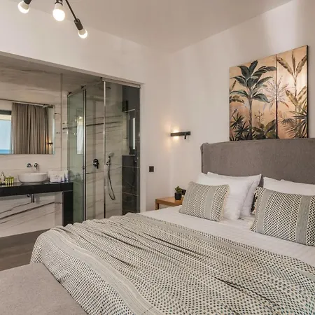 Nerea Seafront Villa, A Pristine Retreat, By Thinkvilla Vila Akrotiri (Zakynthos)