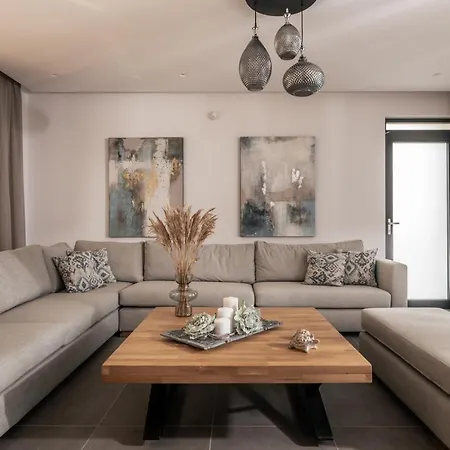 Nerea Seafront Villa, A Pristine Retreat, By Thinkvilla Вилла *