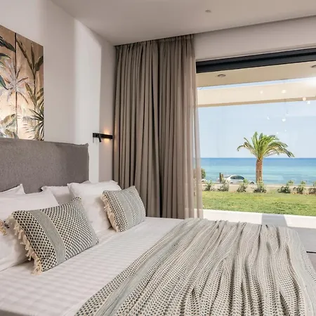 Nerea Seafront Villa, A Pristine Retreat, By Thinkvilla Βίλα *