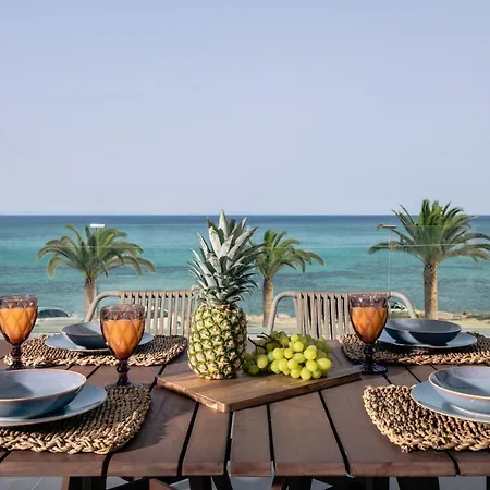 Nerea Seafront Villa, A Pristine Retreat, By Thinkvilla Willa